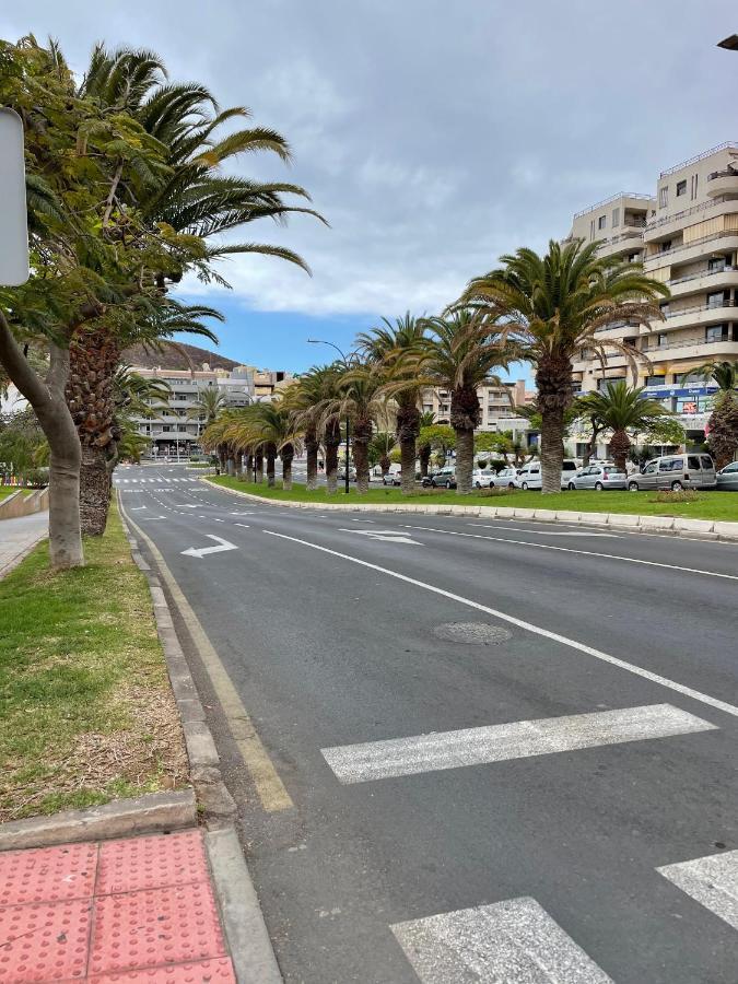 Los Cristianos Center Apt Exterior photo